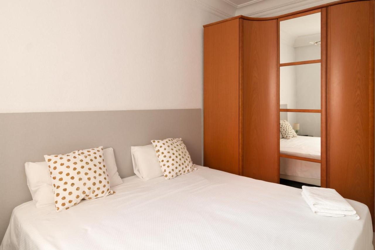 Pension Arias Bilbao Luaran gambar