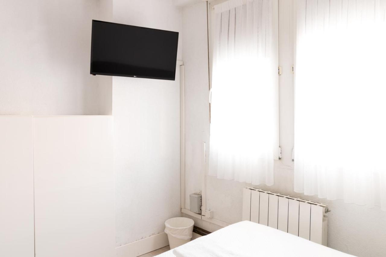 Pension Arias Bilbao Luaran gambar