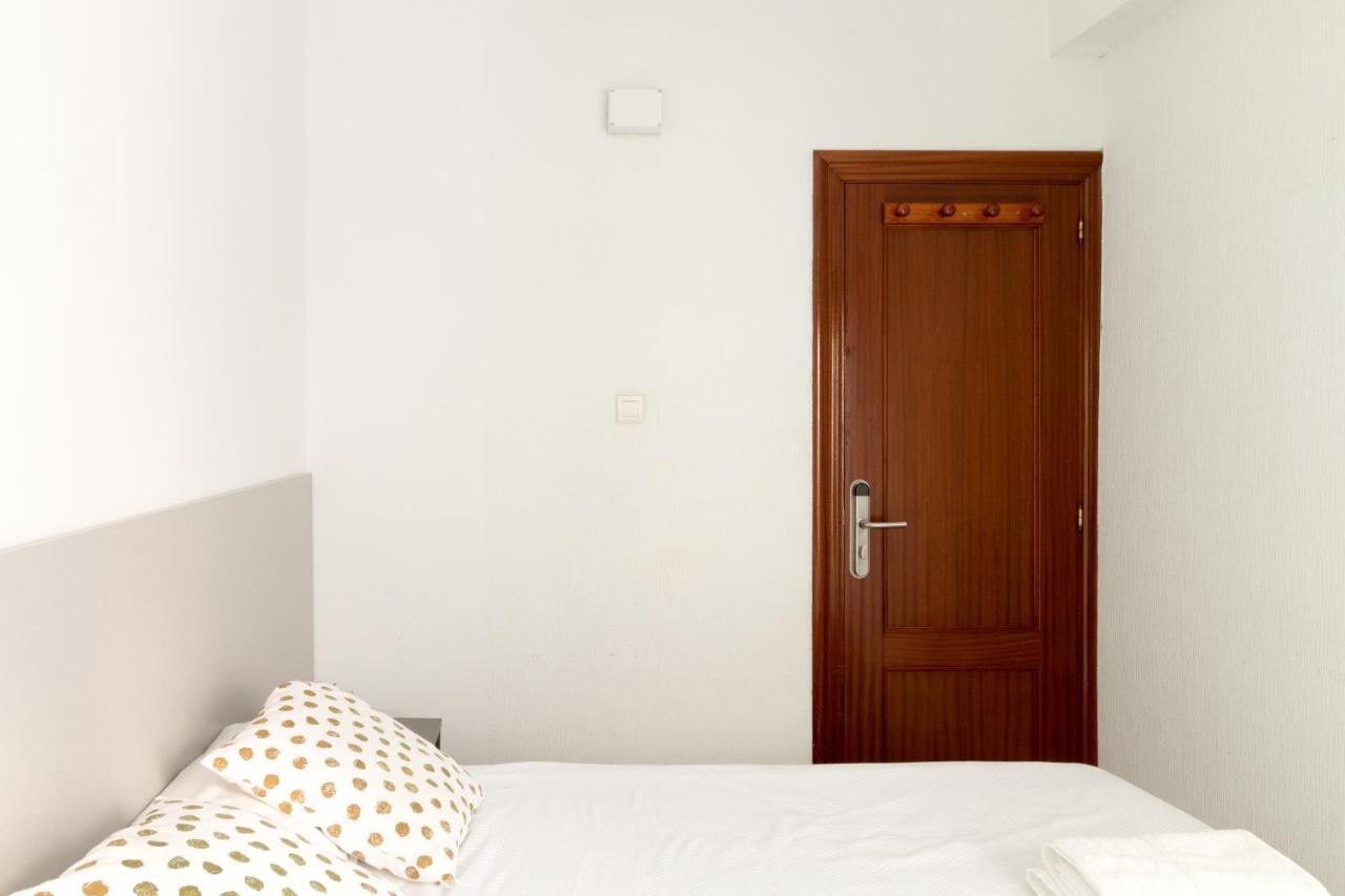 Pension Arias Bilbao Luaran gambar